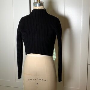 GUESS Cable knit mock neck sweater S